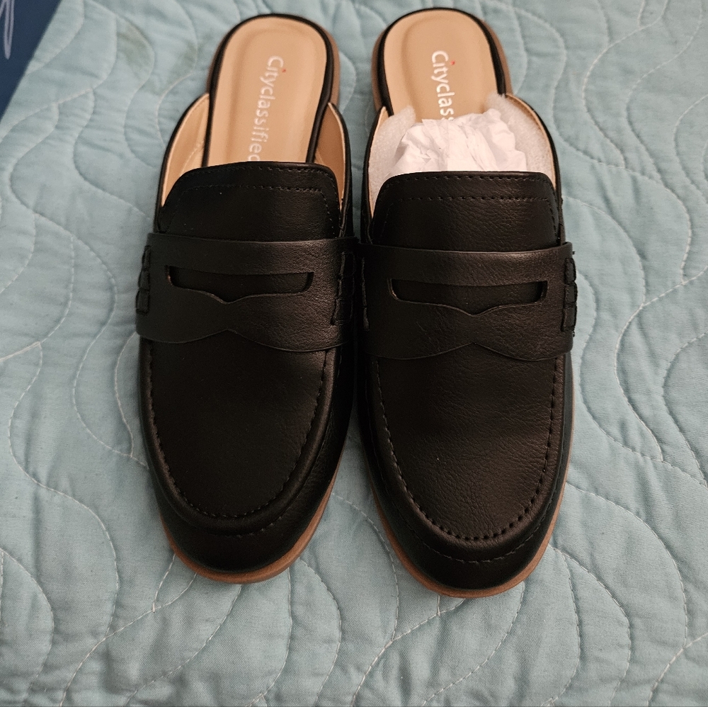 Cityclassified Women's Black Slip-On Loafers